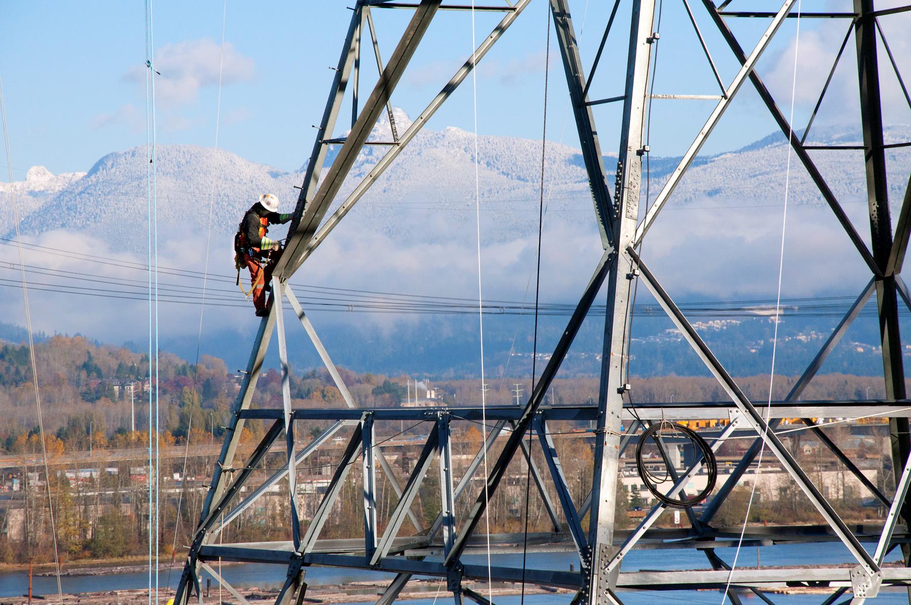Keeping The Lights On - BC Hydro Emergency Restoration
